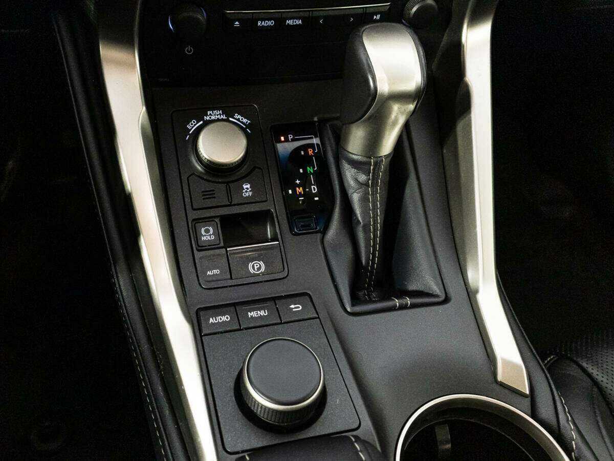 Купить Lexus NX 200t, 2015, 194 368 км, фото №19