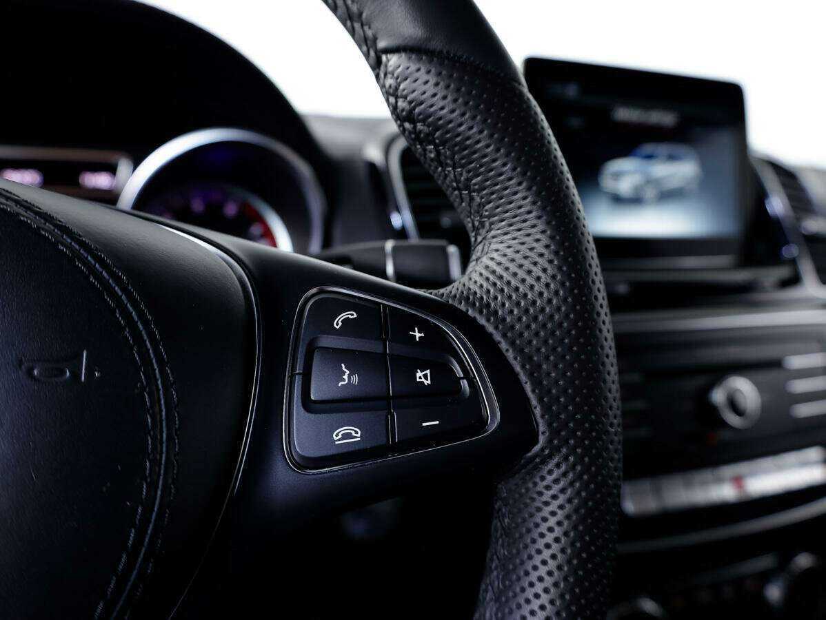 Купить Mercedes-Benz GLS 400, 2016, 133 522 км, фото №17