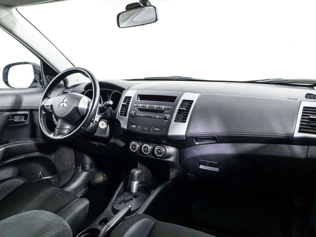 Купить Mitsubishi Outlander, 2010, 98 933 км, фото №9