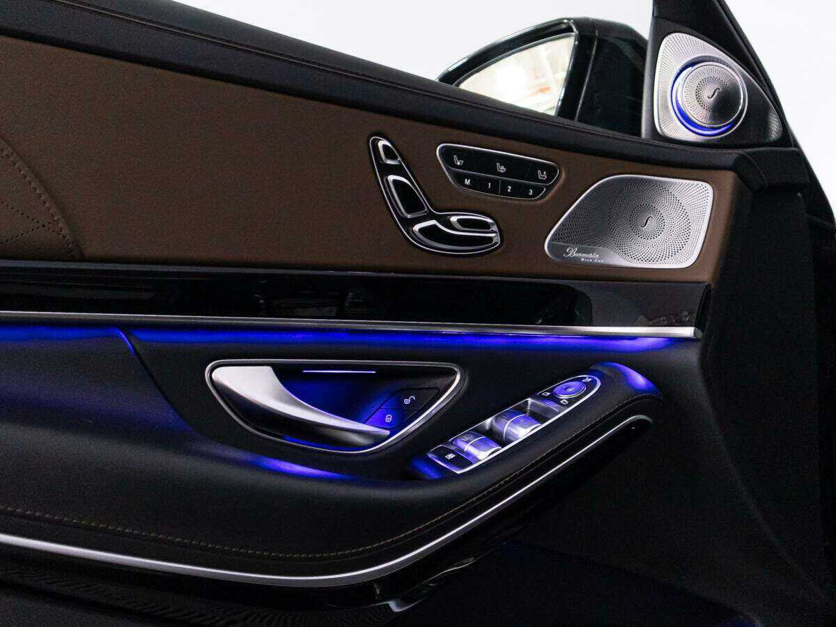 Купить Mercedes-Benz S-Класс AMG 63 AMG Long, 2015, 165 223 км, фото №30