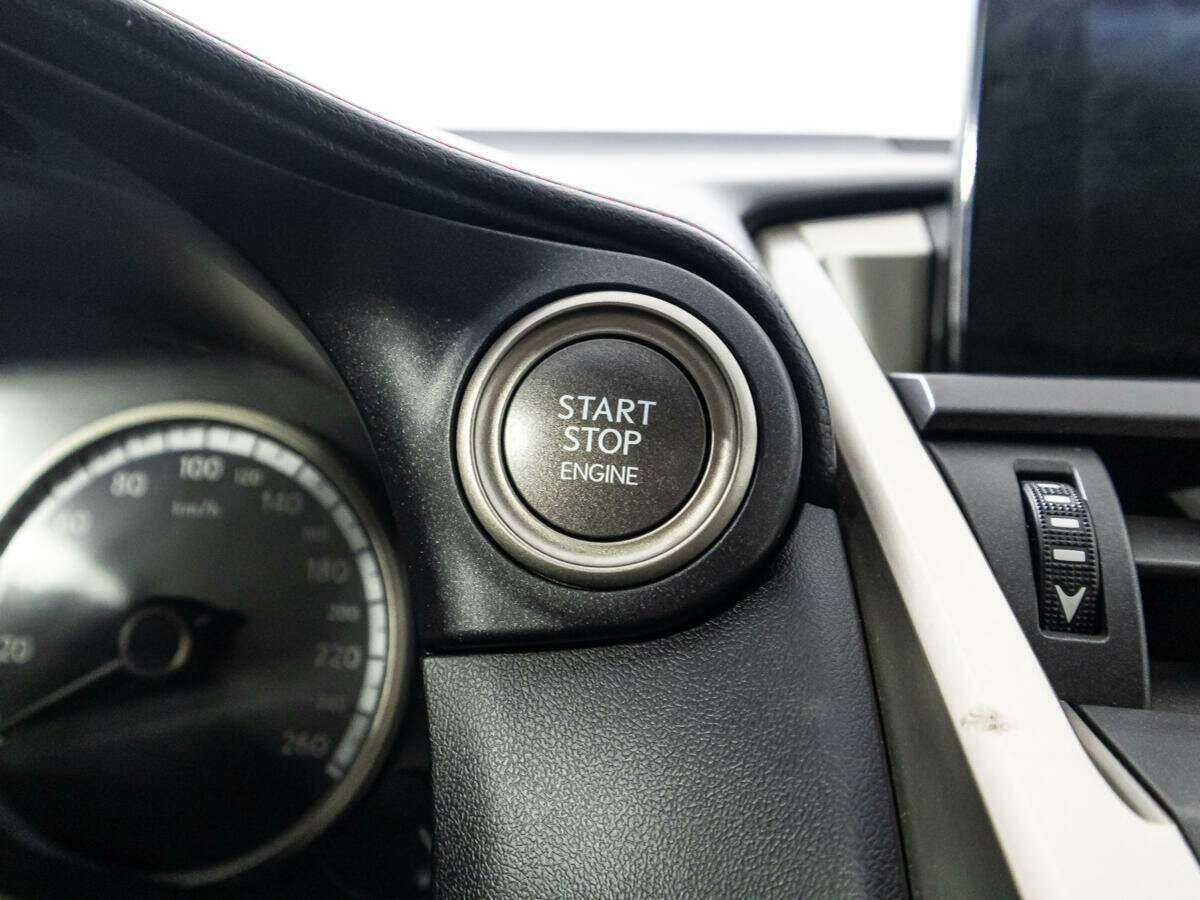 Купить Lexus NX 200t, 2015, 142 515 км, фото №18