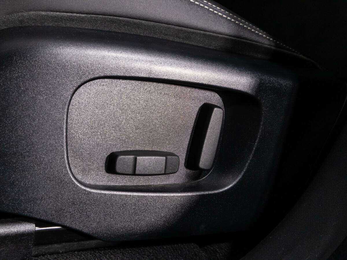 Купить Land Rover Range Rover Velar, 2019, 119 171 км, фото №15