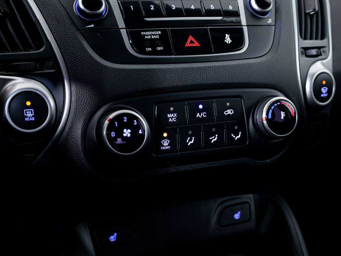 Купить Hyundai ix35, 2011, 178 716 км, фото №16