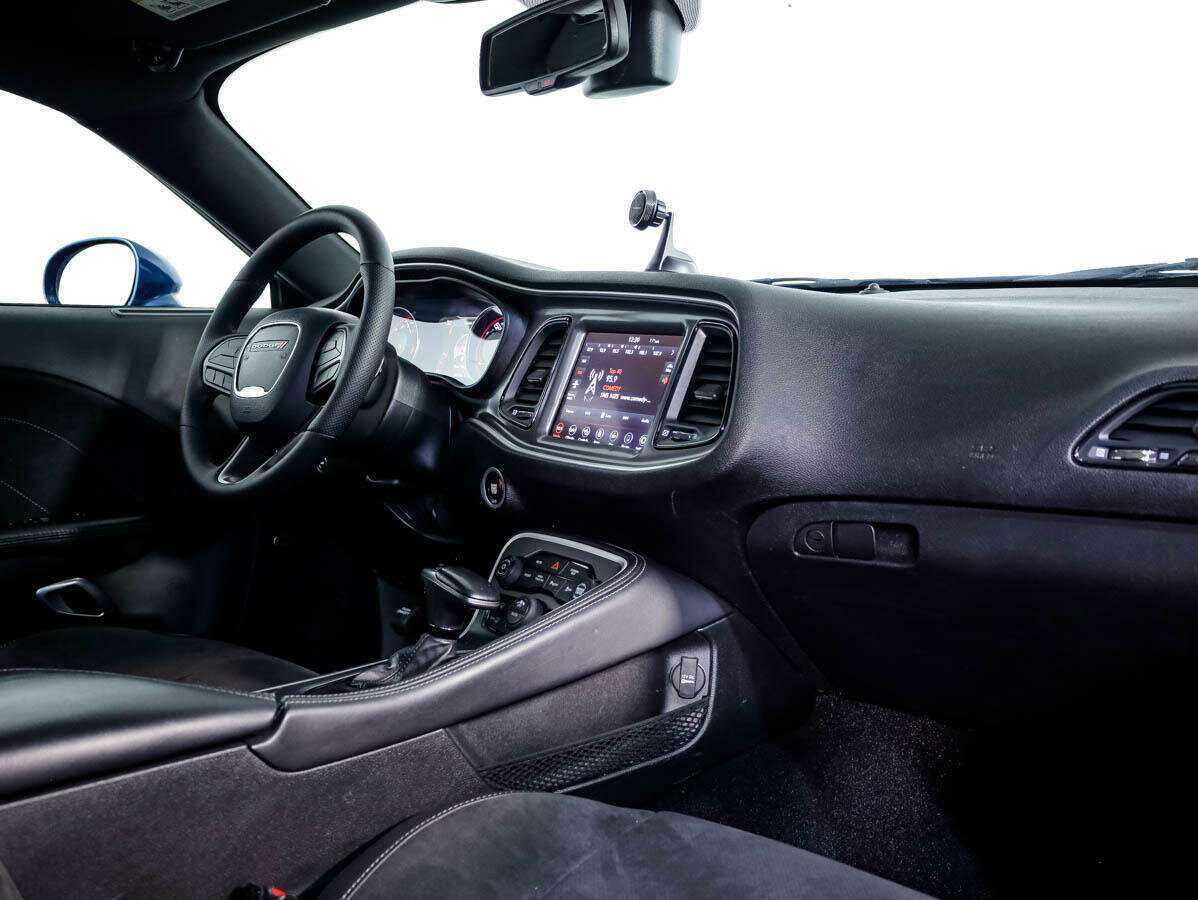 Купить Dodge Challenger, 2020, 57 141 км, фото №8