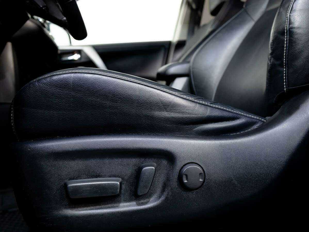 Купить Toyota RAV4, 2018, 98 863 км, фото №14