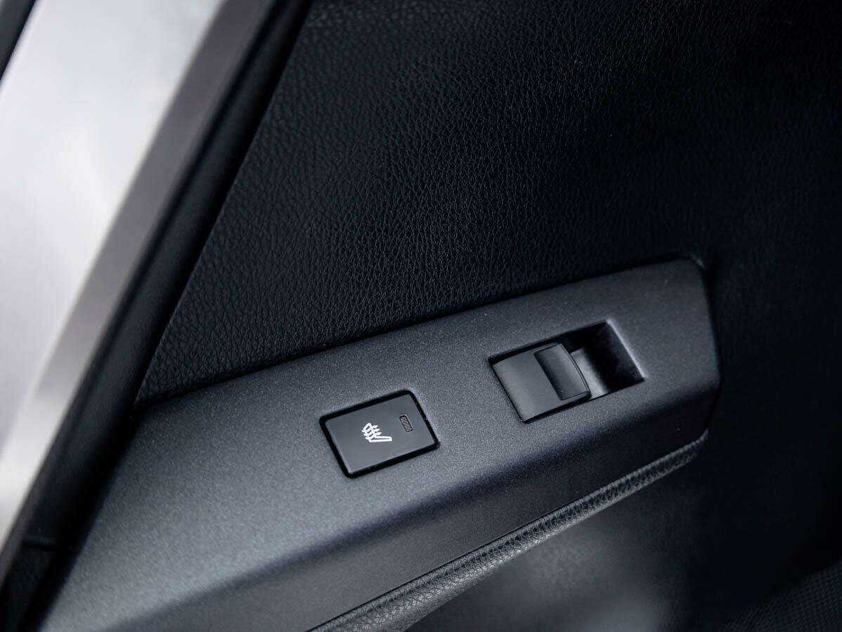 Купить Toyota RAV4, 2018, 98 863 км, фото №19