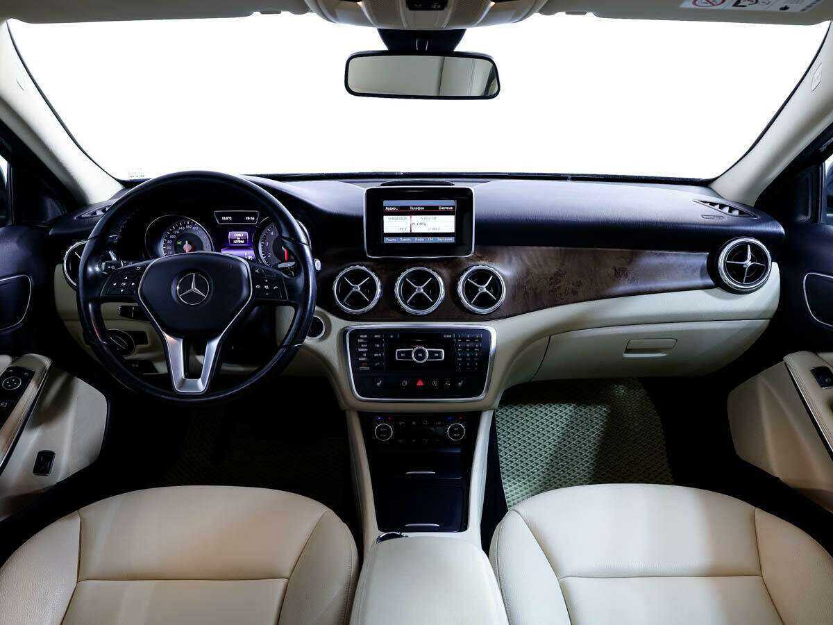 Купить Mercedes-Benz GLA 200, 2015, 127 846 км, фото №8