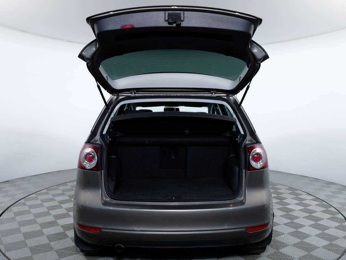 Купить Volkswagen Golf Plus, 2011, 198 681 км, фото №8