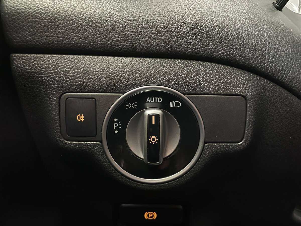 Купить Mercedes-Benz GLA 250, 2014, 104 500 км, фото №20