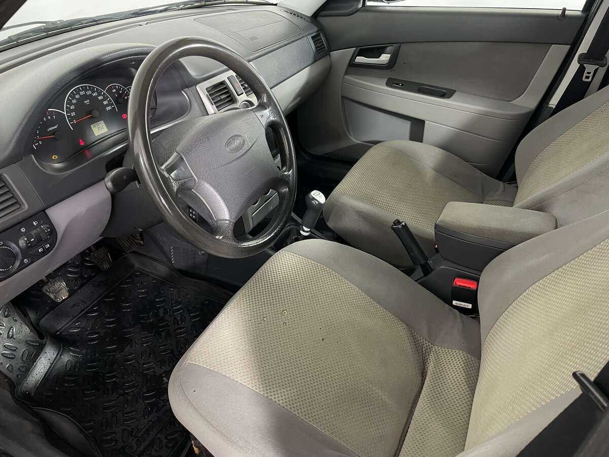 Купить Lada (ВАЗ) Priora, 2012, 189 043 км, фото №8