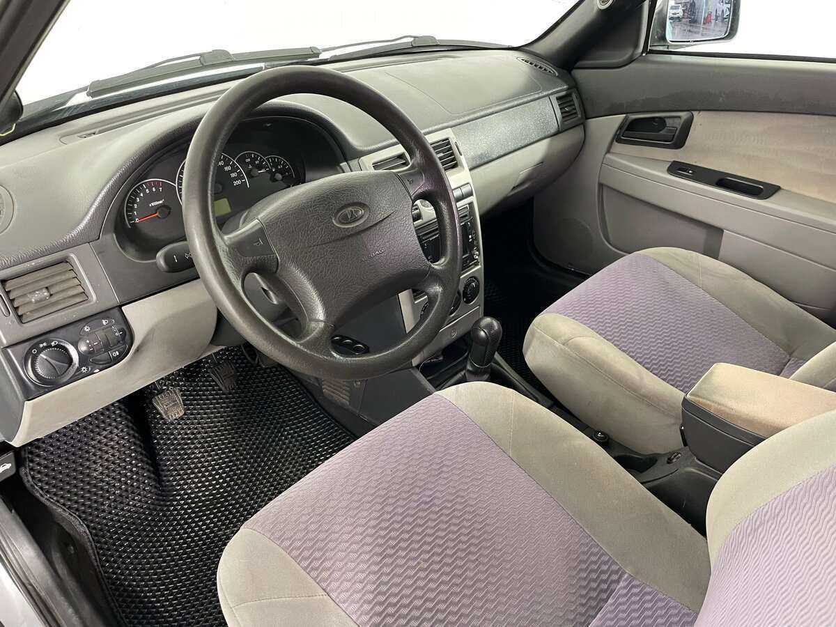 Купить Lada (ВАЗ) Priora, 2008, 215 629 км, фото №7