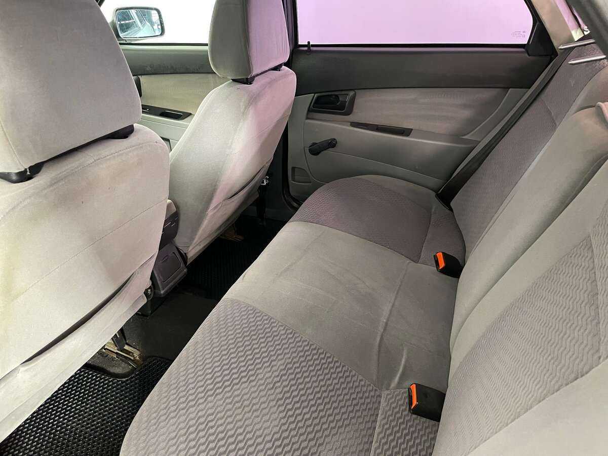 Купить Lada (ВАЗ) Priora, 2008, 215 629 км, фото №17