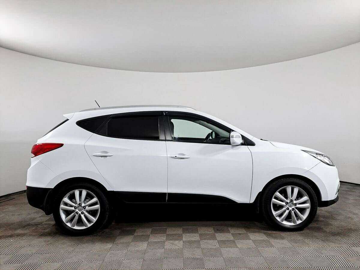 Купить Hyundai ix35, 2011, 237 000 км, фото №4