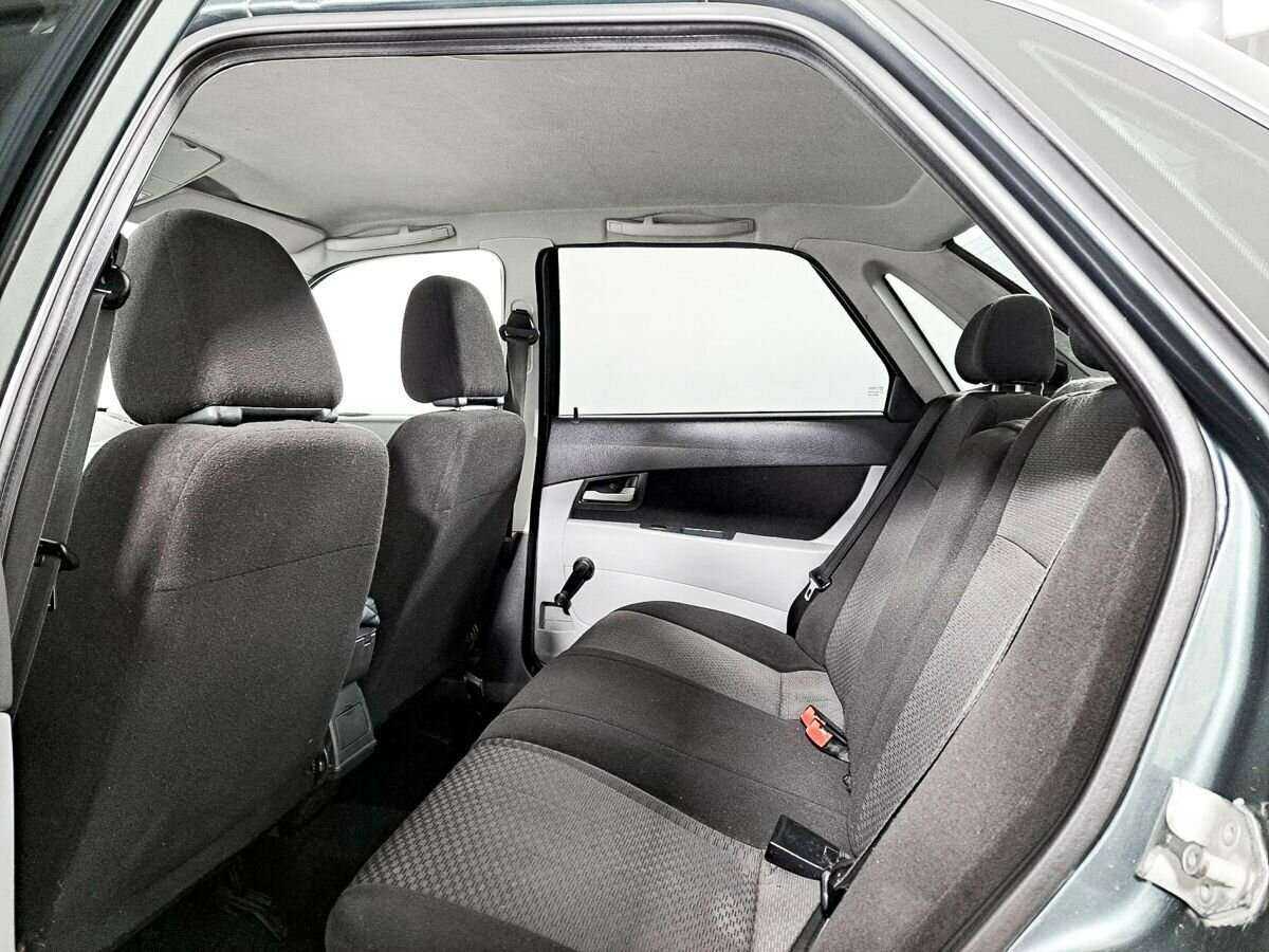 Купить Lada (ВАЗ) Priora, 2011, 241 600 км, фото №9