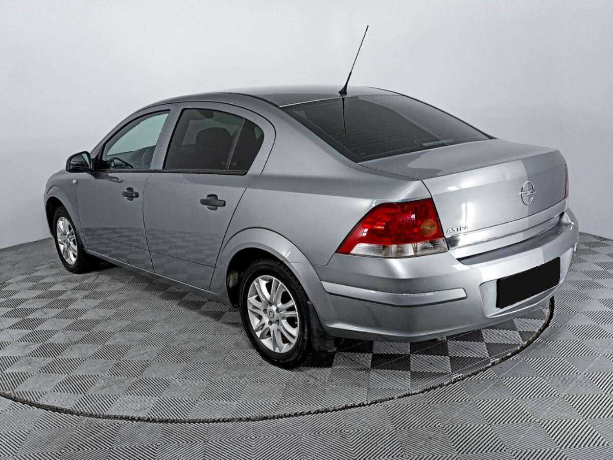 Купить Opel Astra, 2011, 179 779 км, фото №7