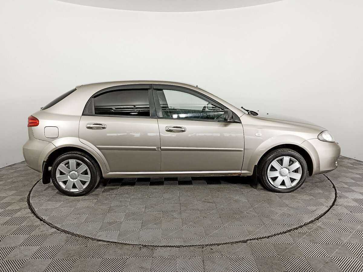 Купить Chevrolet Lacetti, 2008, 261 130 км, фото №4