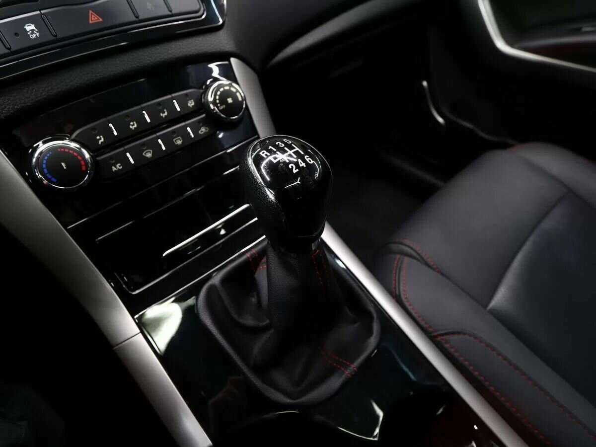 Купить Hawtai Laville, 2017, 91 100 км, фото №21