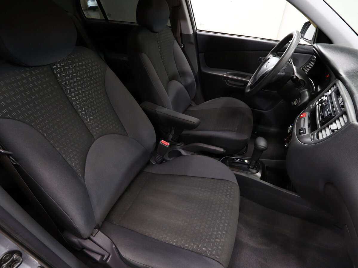 Купить Kia Rio, 2006, 195 000 км, фото №6