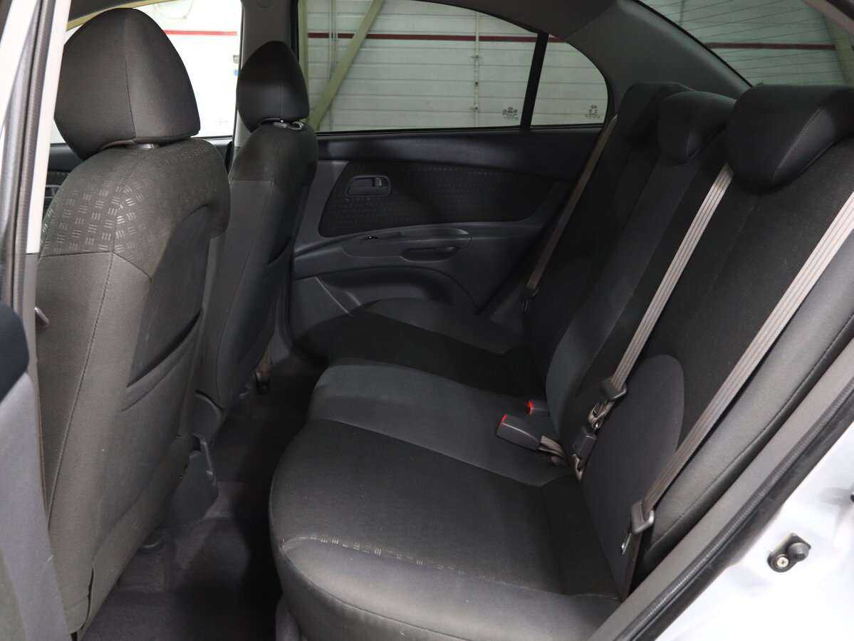 Купить Kia Rio, 2006, 195 000 км, фото №16