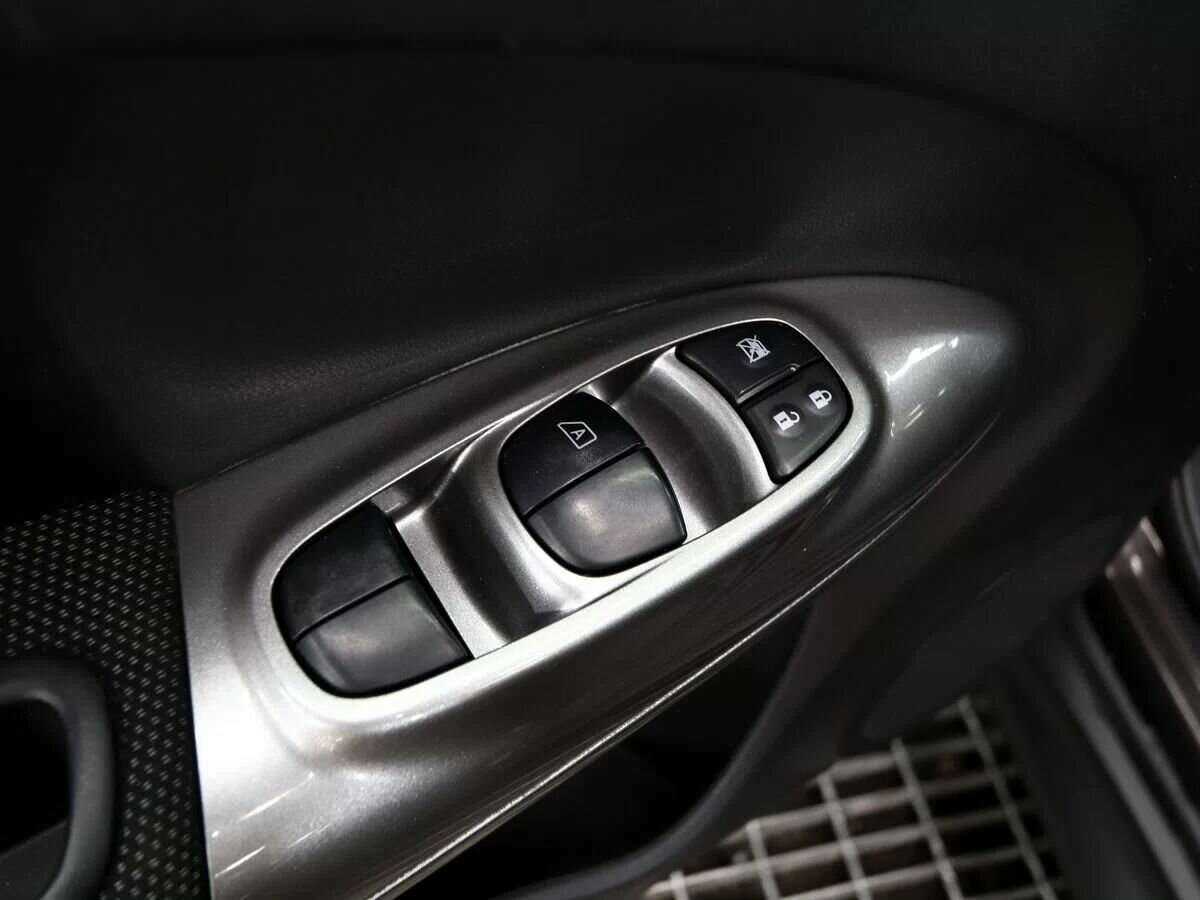 Купить Nissan Juke, 2011, 77 000 км, фото №15