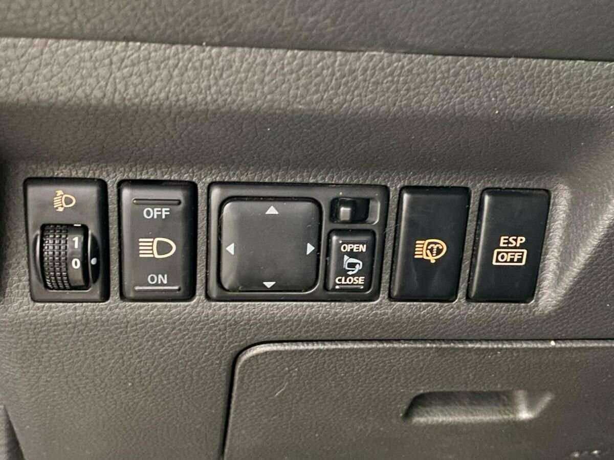 Купить Nissan X-Trail, 2004, 336 941 км, фото №15