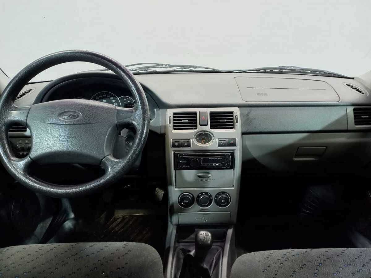 Купить Lada (ВАЗ) Priora, 2010, 103 249 км, фото №9