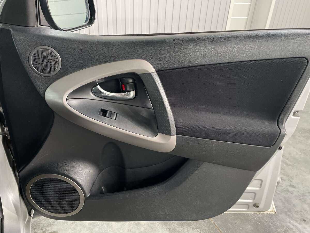 Купить Toyota RAV4, 2008, 280 363 км, фото №16