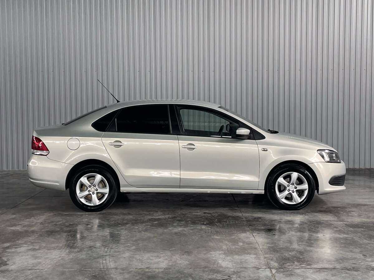 Купить Volkswagen Polo, 2011, 203 000 км, фото №4