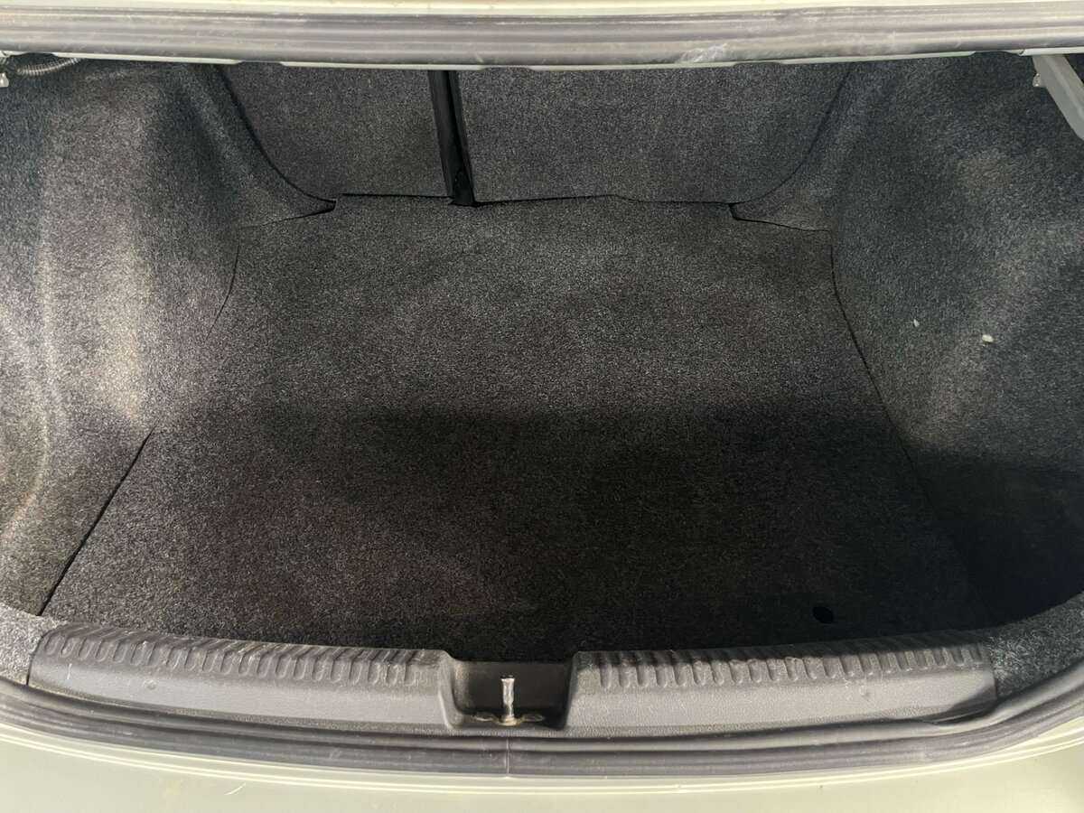 Купить Volkswagen Polo, 2011, 203 000 км, фото №20