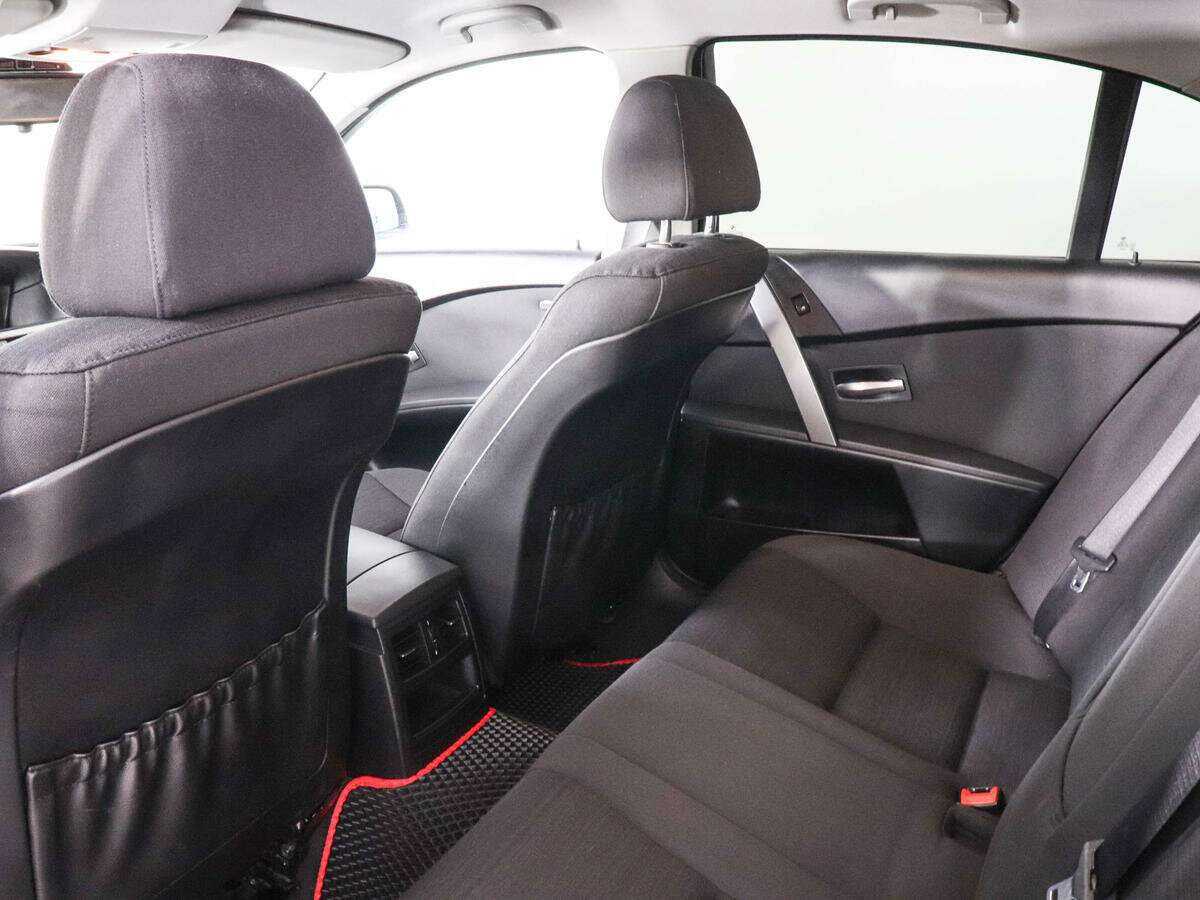 Купить BMW 5 серии 525i, 2006, 259 074 км, фото №10