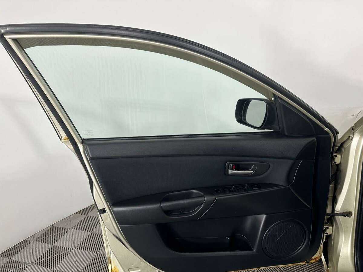 Купить Mazda 3, 2006, 228 000 км, фото №8