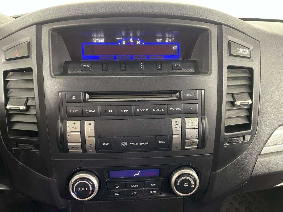 Купить Mitsubishi Pajero, 2008, 318 905 км, фото №12