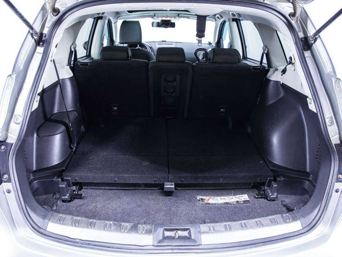 Купить Nissan Qashqai+2, 2010, 218 097 км, фото №10