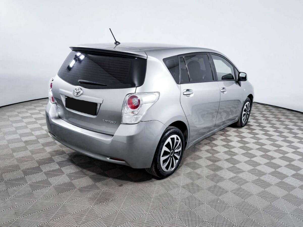 Купить Toyota Verso, 2012, 247 825 км, фото №5