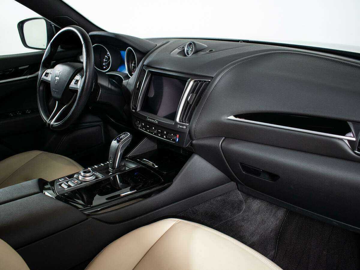 Купить Maserati Levante Diesel, 2019, 17 600 км, фото №7