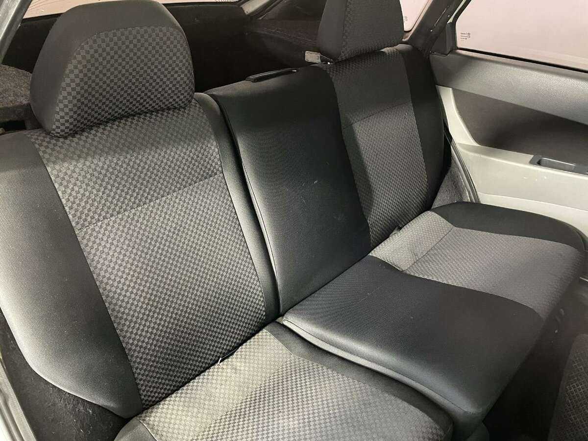 Купить Lada (ВАЗ) Priora, 2011, 268 000 км, фото №13