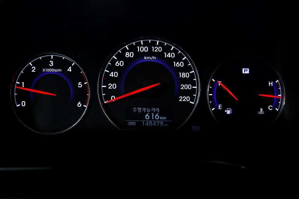 Купить Hyundai Santa Fe, 2011, 145 473 км, фото №10