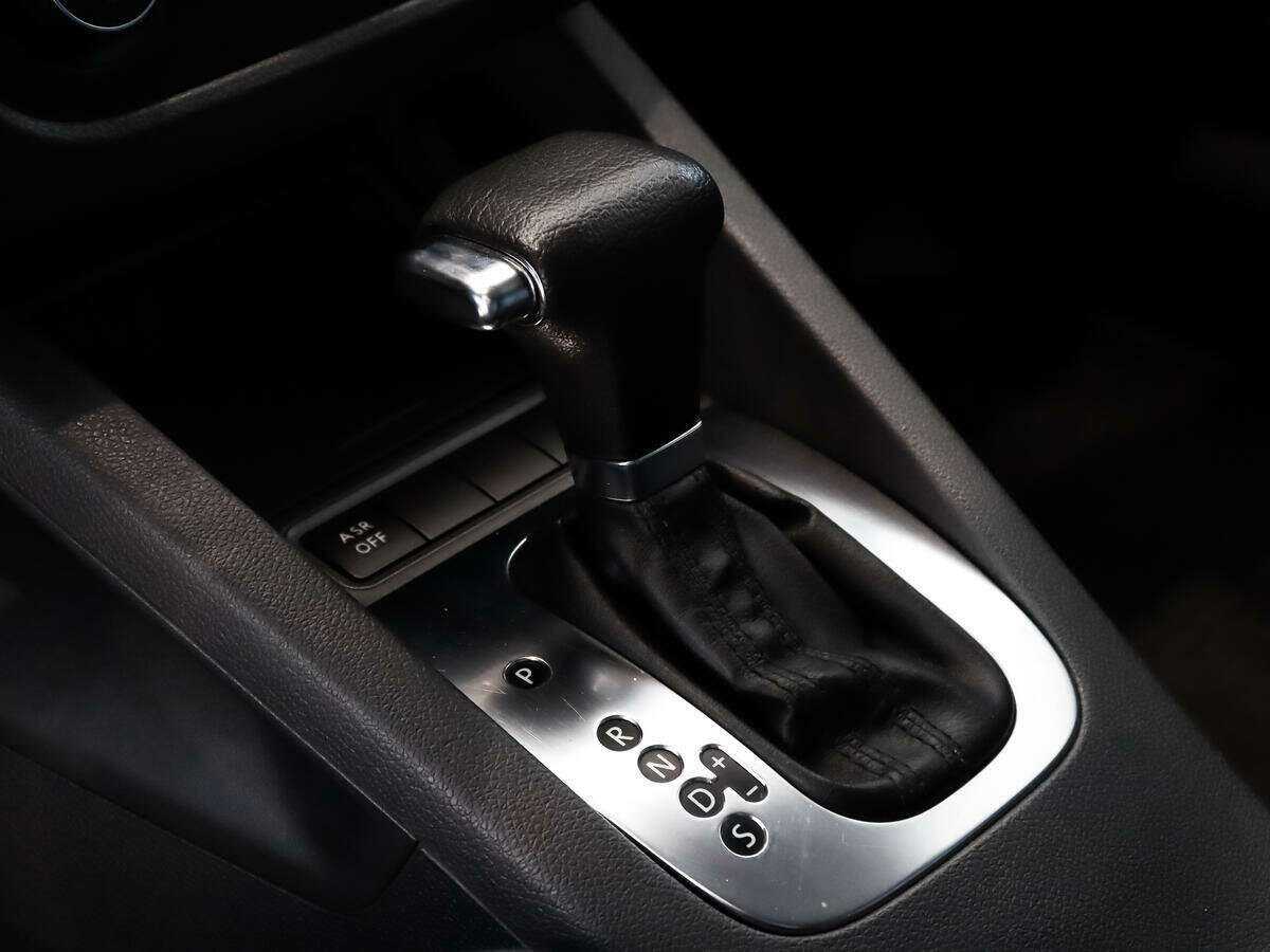 Купить Volkswagen Jetta, 2009, 217 803 км, фото №11