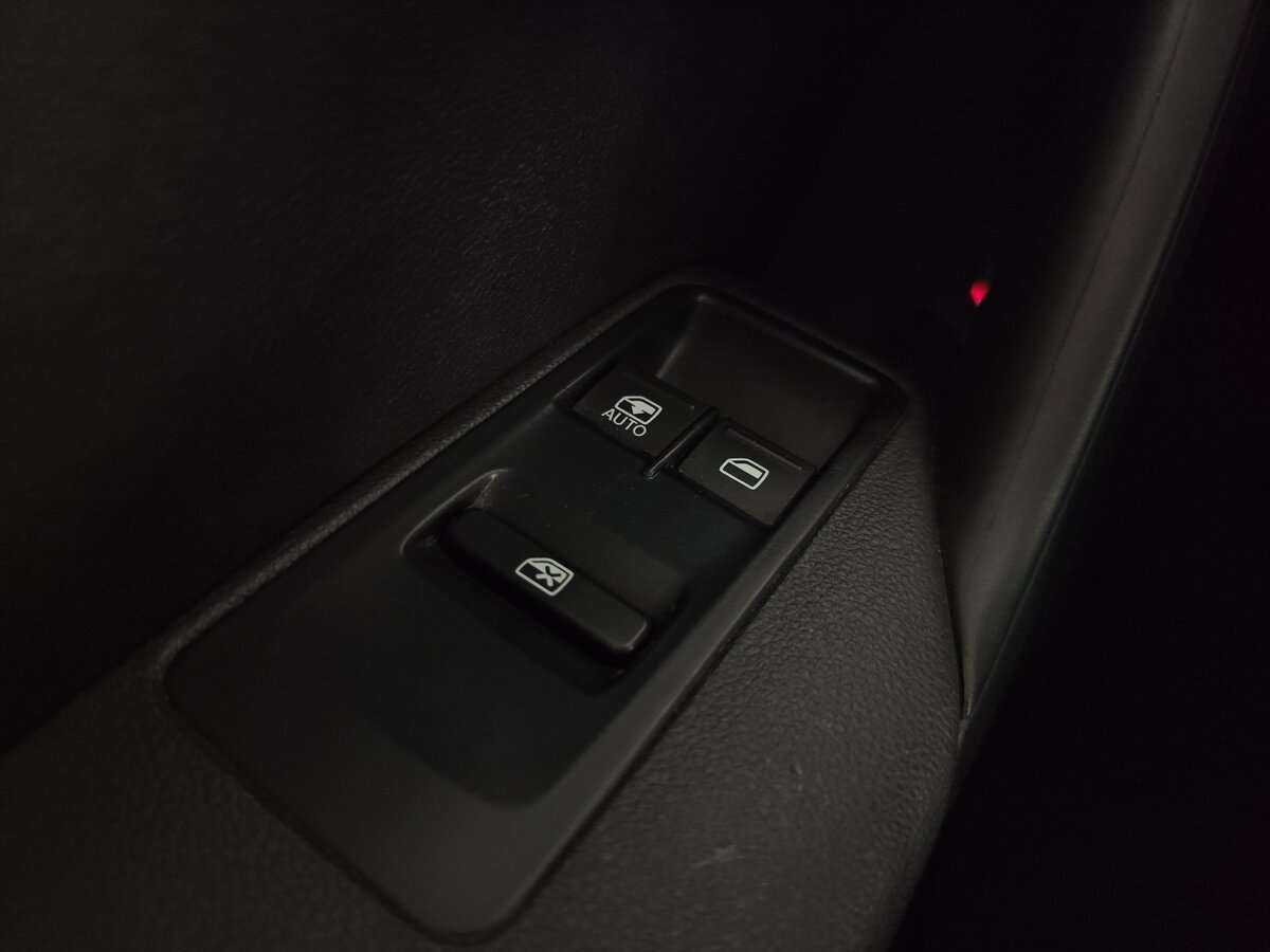 Купить Volkswagen Polo, 2011, 144 451 км, фото №17