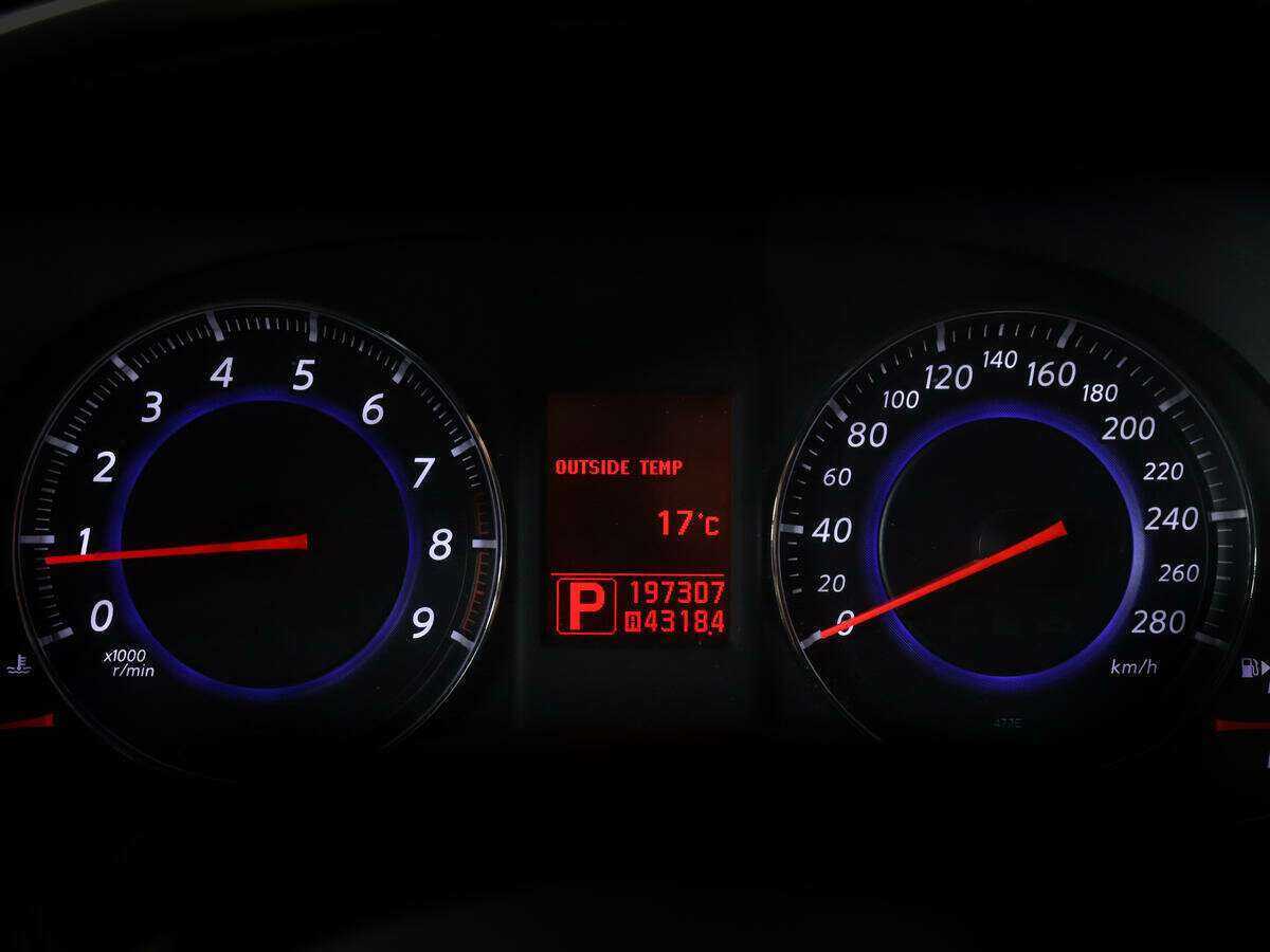 Купить Infiniti FX37, 2011, 197 306 км, фото №11