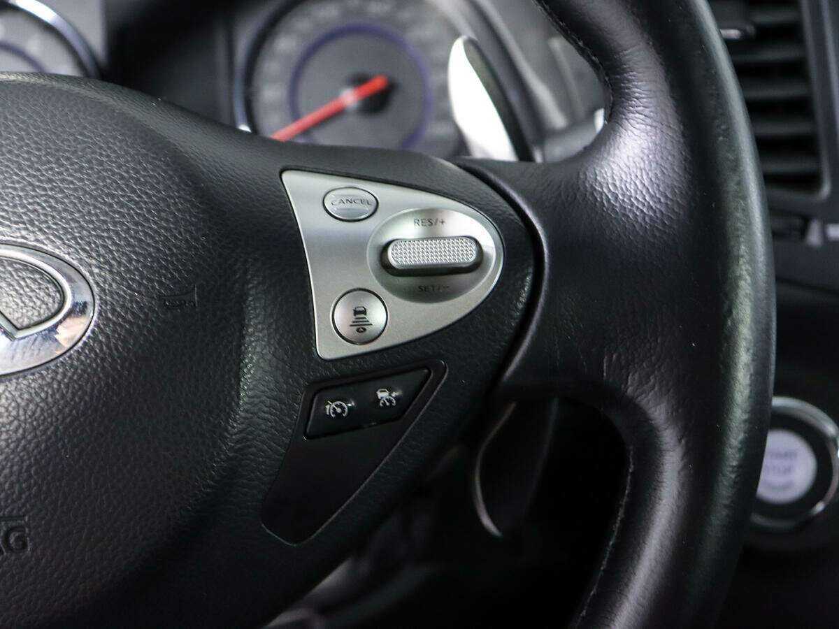 Купить Infiniti FX37, 2011, 197 306 км, фото №25