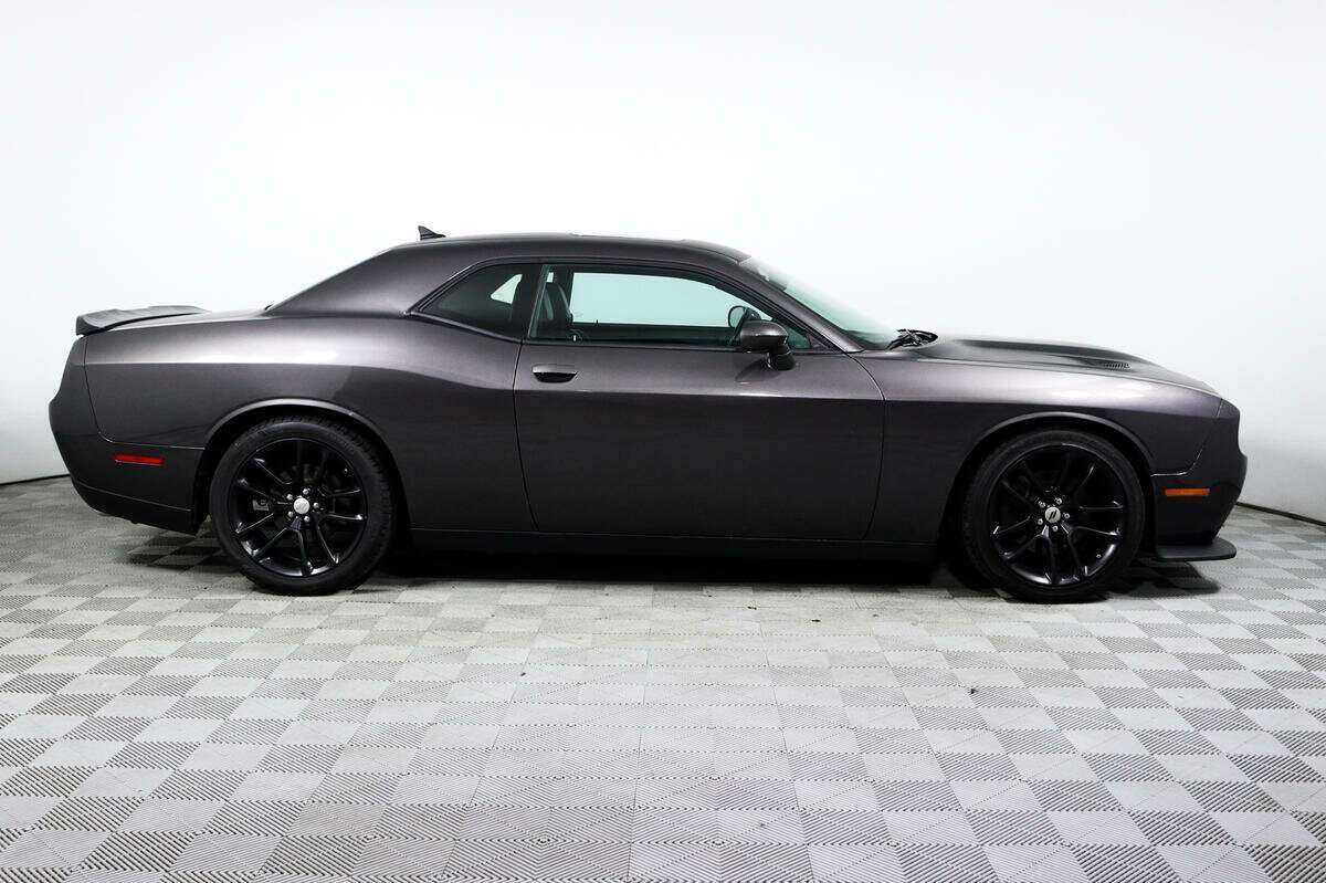 Купить Dodge Challenger R__T, 2020, 31 443 км, фото №4