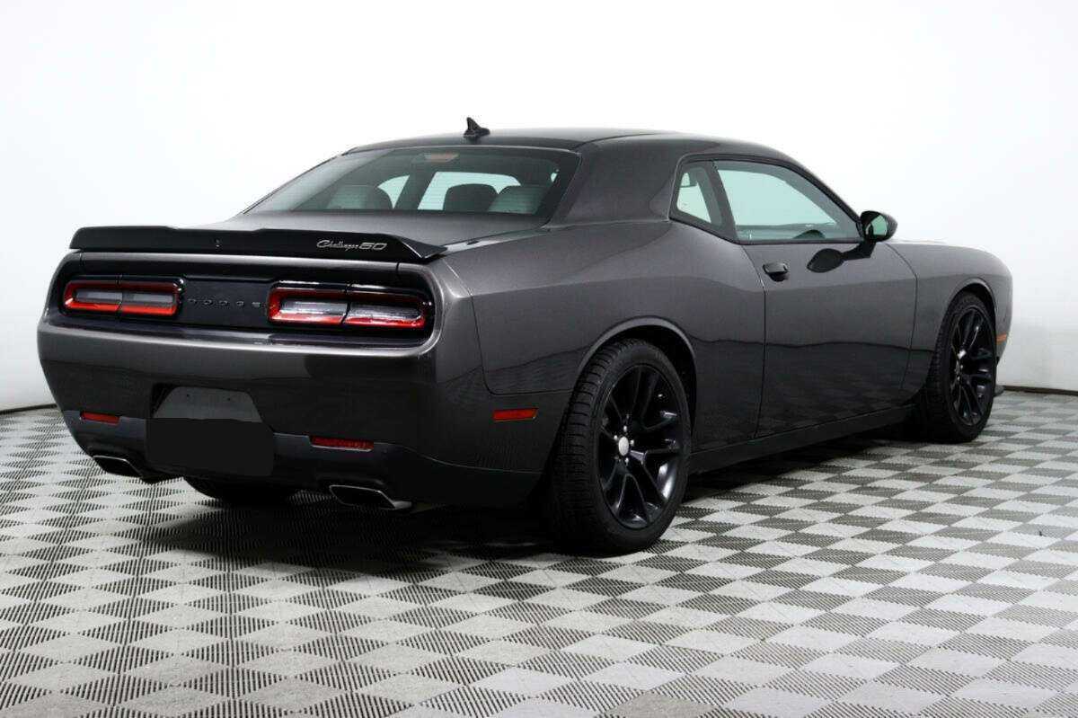 Купить Dodge Challenger R__T, 2020, 31 443 км, фото №5
