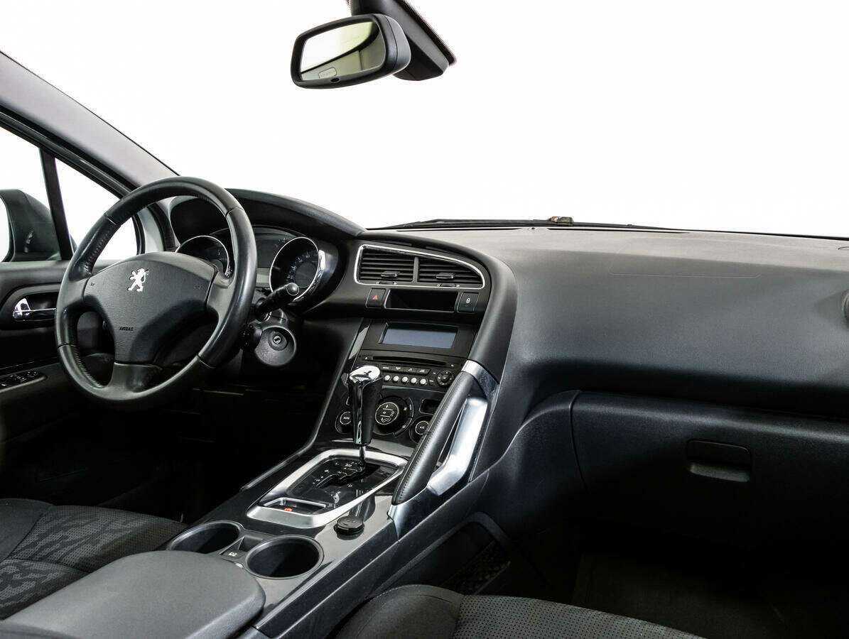 Купить Peugeot 3008, 2012, 233 000 км, фото №9