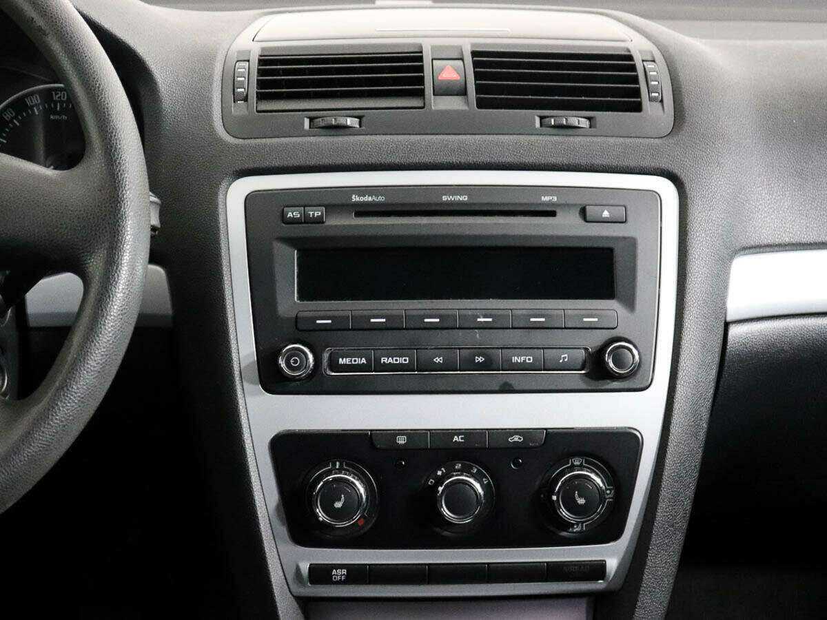 Купить Skoda Octavia, 2011, 175 324 км, фото №11