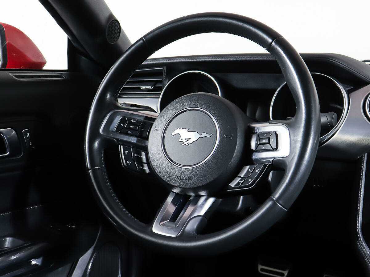 Купить Ford Mustang, 2020, 80 412 км, фото №15