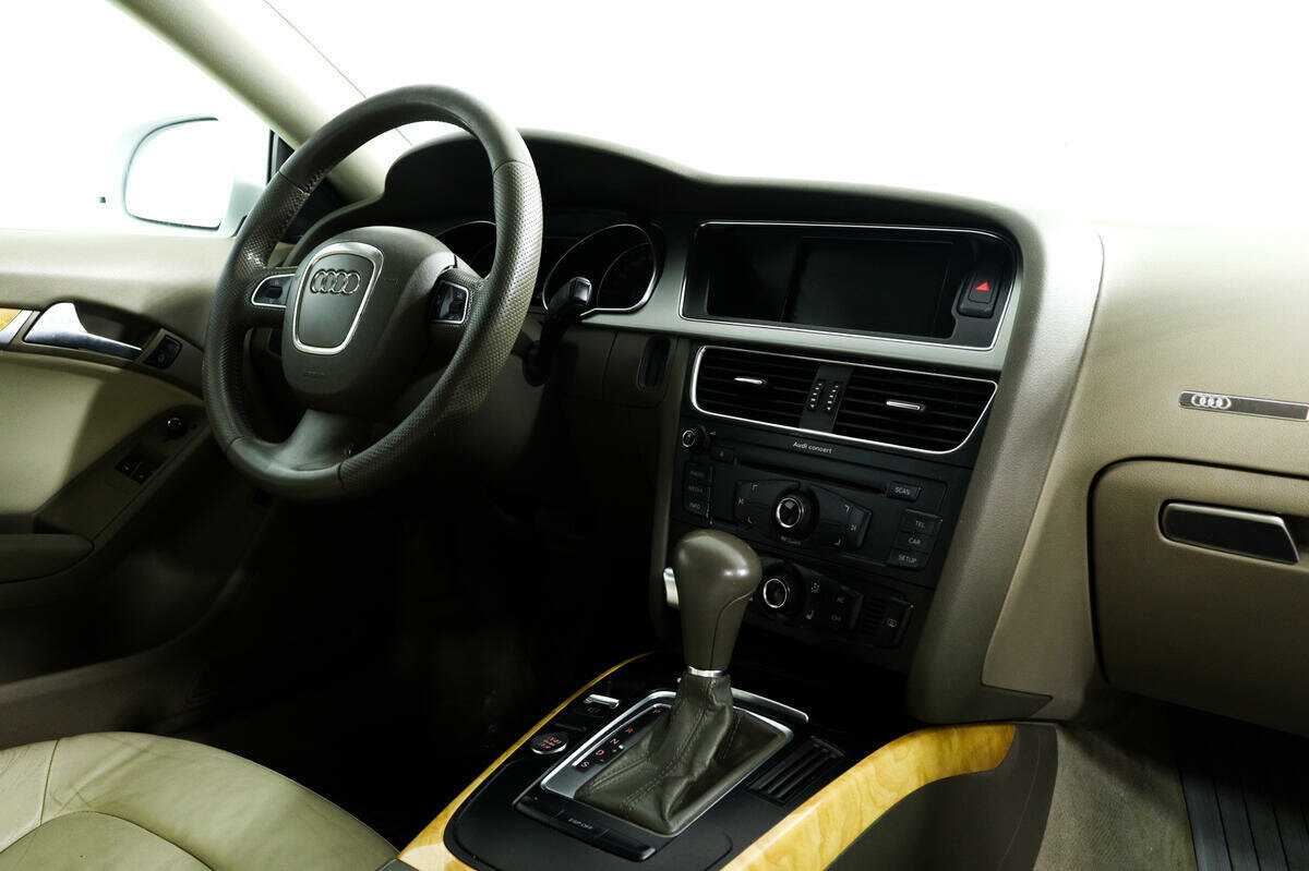 Купить Audi A5, 2009, 194 040 км, фото №9
