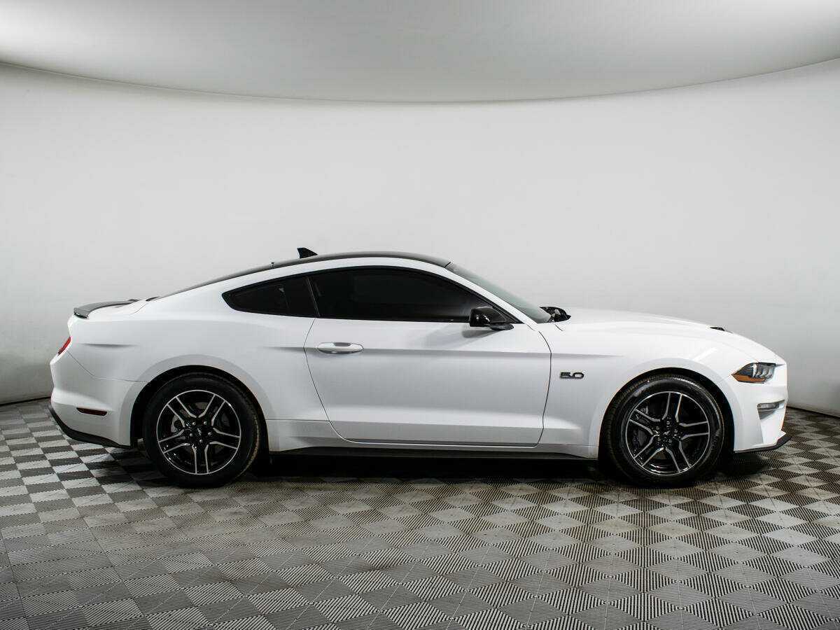 Купить Ford Mustang, 2022, 18 000 км, фото №4