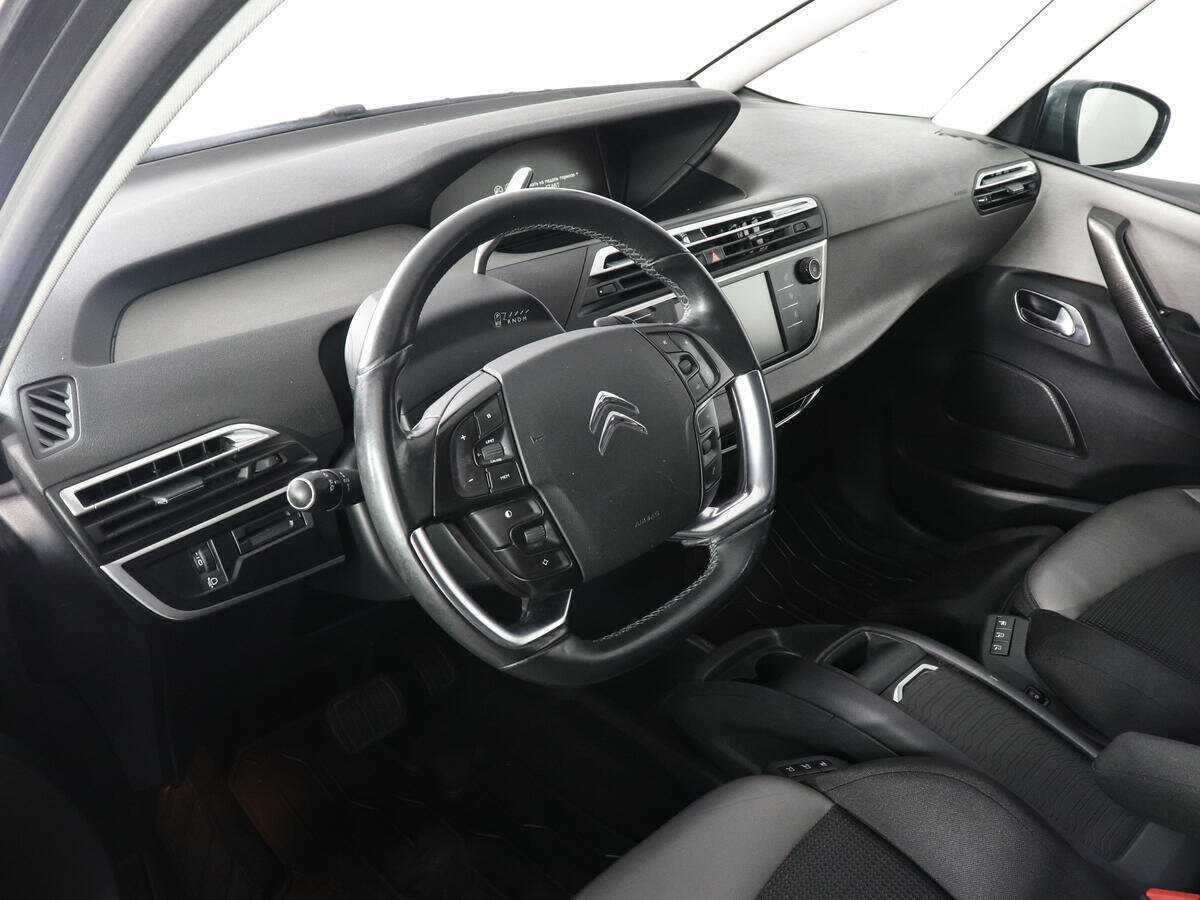 Купить Citroen C4 Picasso, 2014, 120 591 км, фото №5