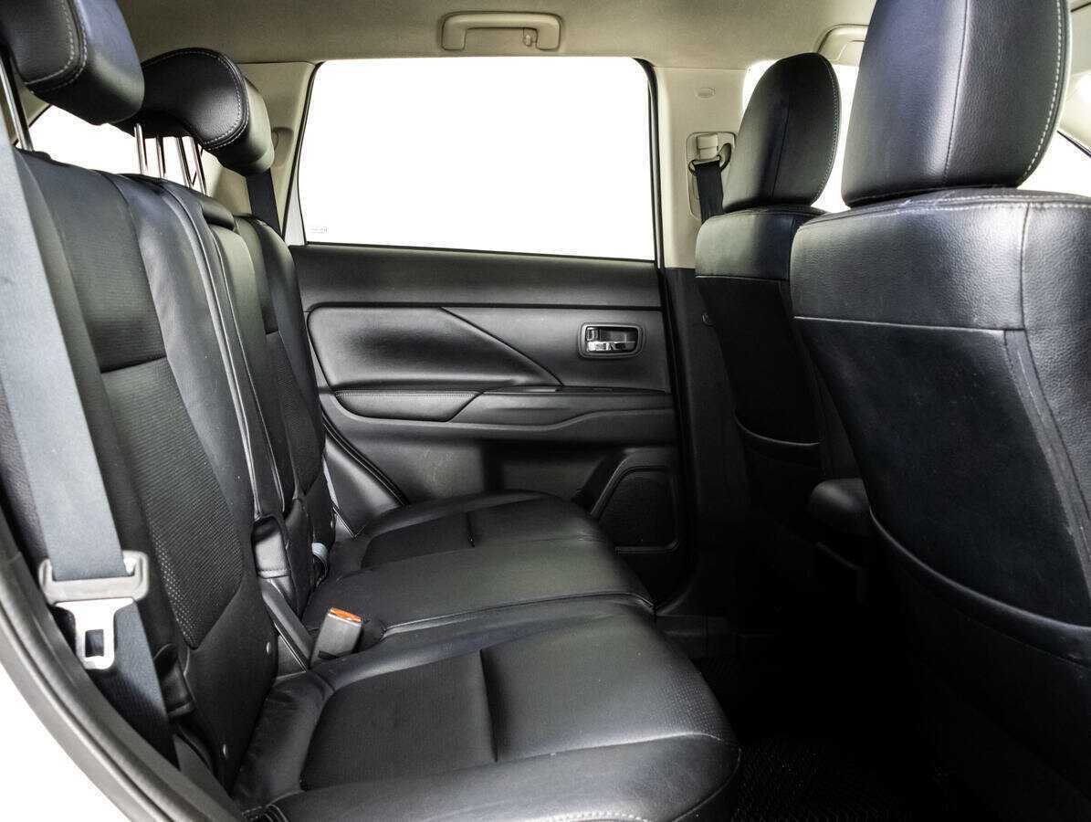 Купить Mitsubishi Outlander, 2014, 264 703 км, фото №15